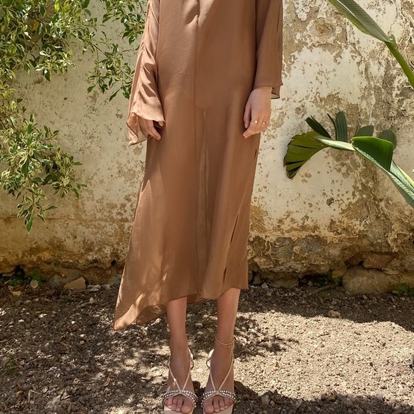 Zara Beige Rhinestone High Heel Sandals - Picture 10 of 17